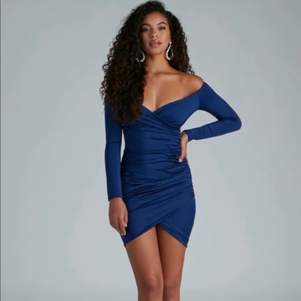 FEELIN' LUXE OFF-THE-SHOULDER MINI DRESS- Windsor💙